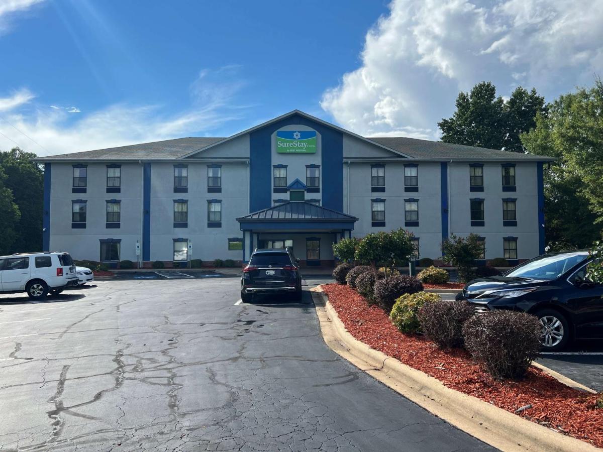 Surestay Hotel By Best Western Моргантън Екстериор снимка