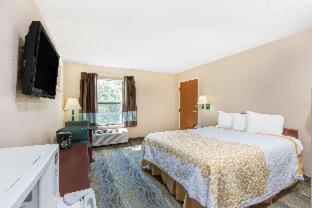 Surestay Hotel By Best Western Моргантън Стая снимка