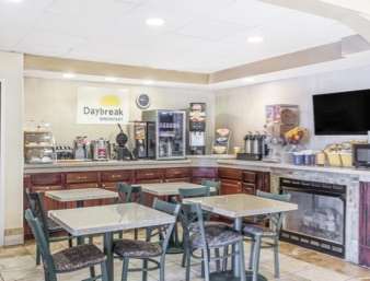 Surestay Hotel By Best Western Моргантън Ресторант снимка